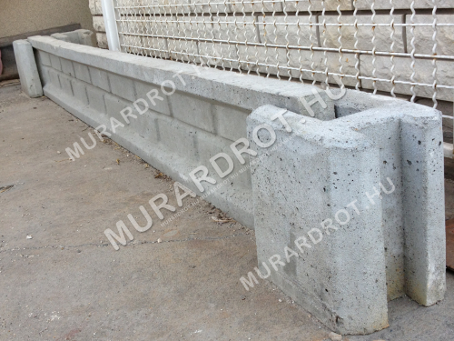 IP beton lábazati elem